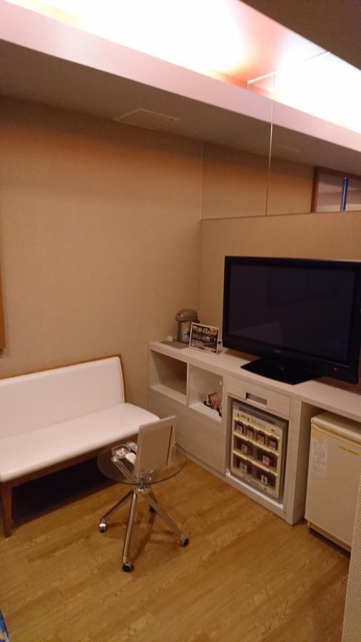 Hotel Eris Hakata  Fukuoka  Buitenkant foto